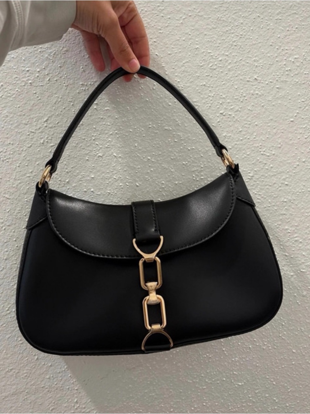 New Charles & Keith Black Chain Accent Shoulder Bag